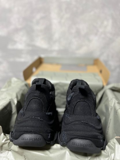 Balenciaga Fashion Logo Sneakers - Image 6