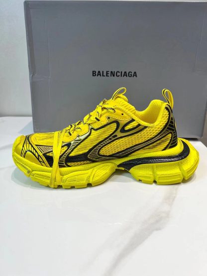 Balenciaga stylish and versatile dad shoes - Image 6