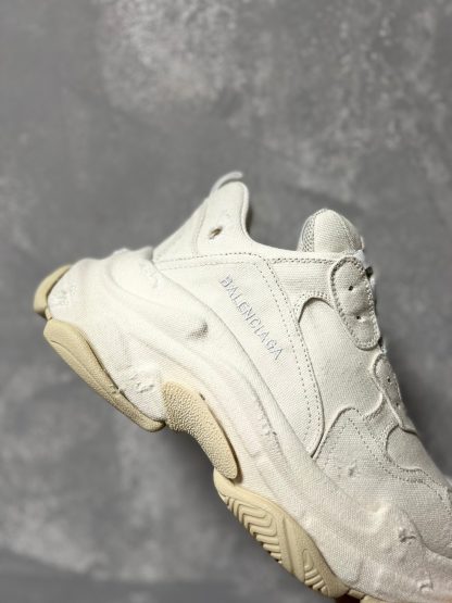 Balenciaga Fashion Canvas Dad Shoes - Image 6