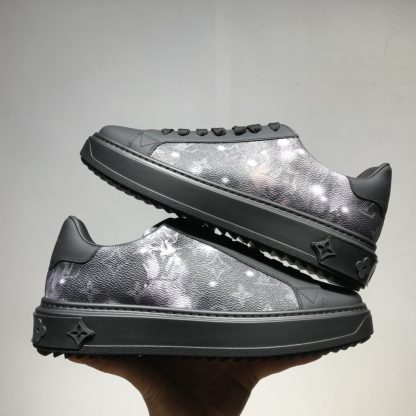Louis Vuitton low-top new casual couple shoes - Image 6