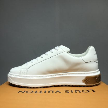 Louis Vuitton low-top new casual couple shoes - Image 6