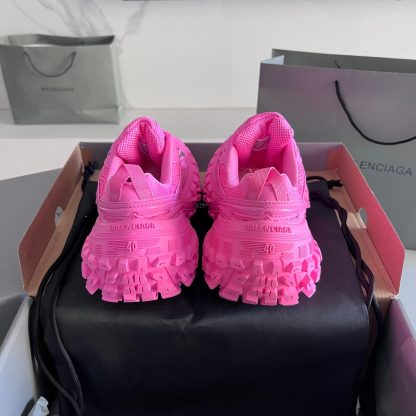 Balenciaga tire pattern sole sneakers - Image 6