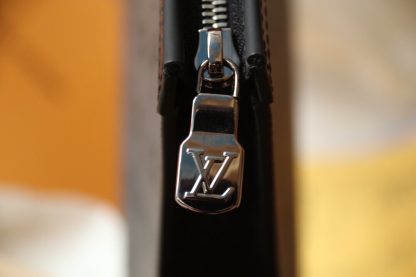 Louis Vuitton POCHETTE VOYAGE Handbag - Image 6