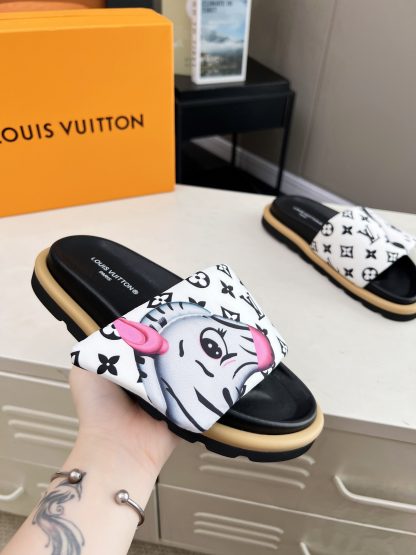 Louis Vuitton ol llow comfort flat sandals - Image 7