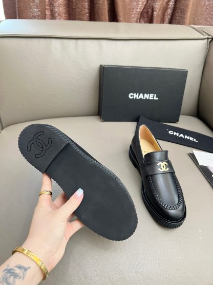 Chanel versatile black matte slim temperament loafers heel height 2cm - Image 5