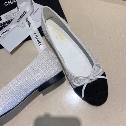 Chanel fashion item white elegant and exquisite ballet shoes - Image 6