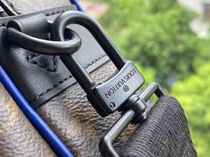 Louis Vuitton S Lock Messenger Bag - Image 6