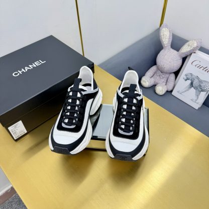 Chanel men's and women's couple's black and white classic sports fashion casual dad shoes - Image 6