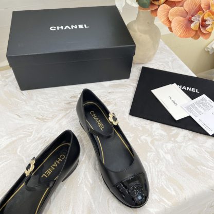Chanel autumn and winter new black retro style small round head thick heel loafers - Image 6
