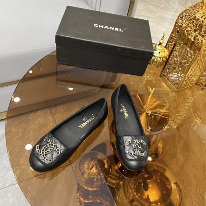 Chanel autumn and winter new black small round head retro loafers - Image 6