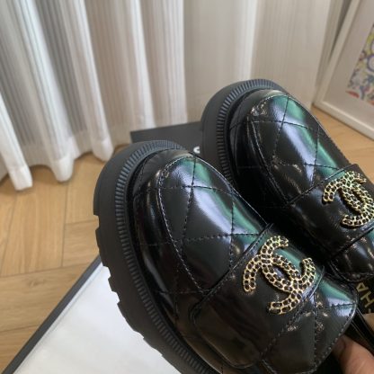 Chanel autumn and winter small round head slim retro style black loafers heel height 4.5cm - Image 6