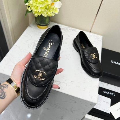 Chanel early spring black matte new temperament loafers - Image 6