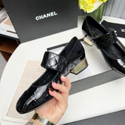 Chanel early spring new black round pointed toe small leather shoes heel height 2.5cm - Image 6