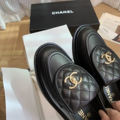Chanel black early spring new elegant loafers - Image 6