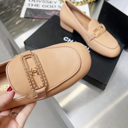 Chanel Early Spring Dance Shoes Series Small Round Head Orange Loafers Heel Height 3cm - Image 6