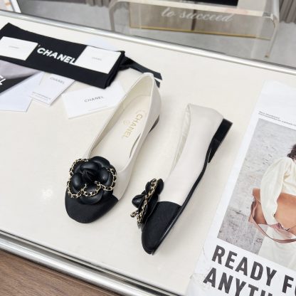 Chanel white spring and summer dancing shoes series small round toe with camellia loafers - Image 6