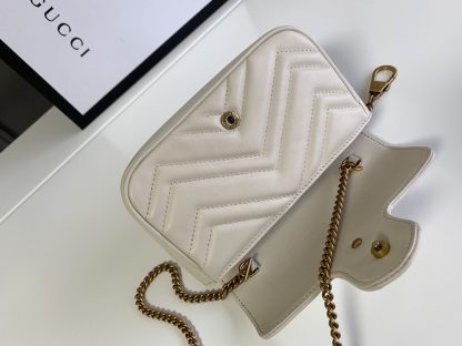 Gucci white chain bag - Image 6
