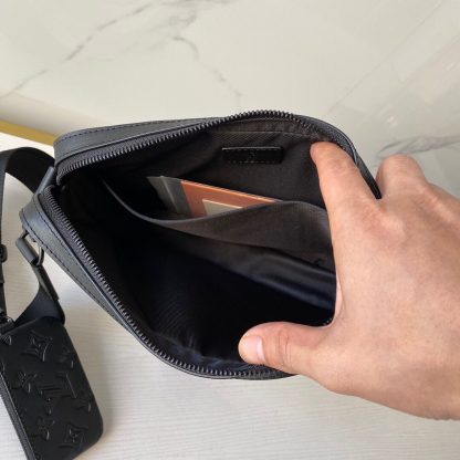 Louis Vuitton Duo Messenger Bag - Image 6