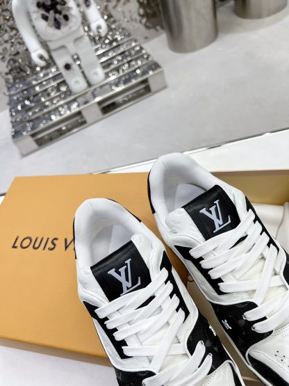 Louis Vuitton Limited Edition Retro Basketball Sneakers - Image 6