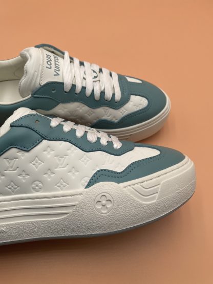 Louis Vuitton casual all-match sneakers - Image 6