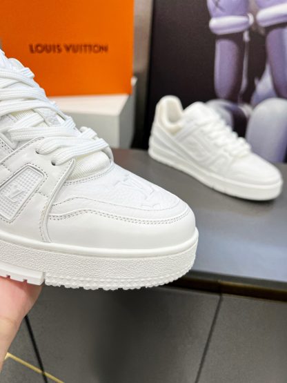 Louis Vuitton's popular skateboard shoes - Image 6