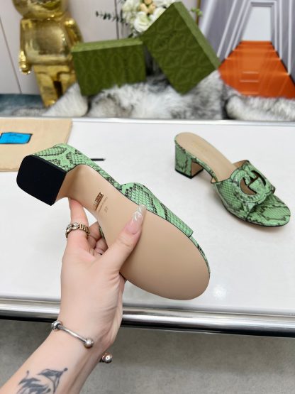 Gucci platform slippers - Image 7