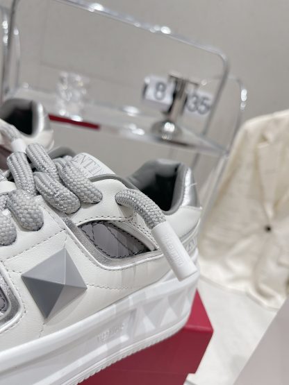 VALENTINO Thick-soled casual sneakers - Image 6