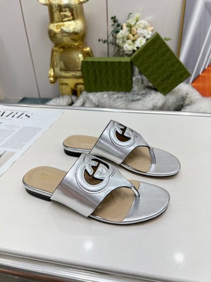 Gucci flip flops - Image 7