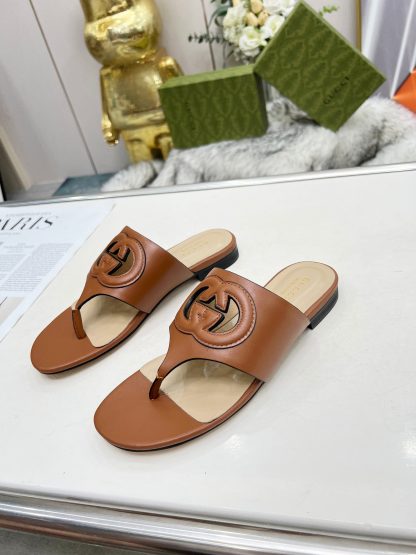Gucci flip flops - Image 7