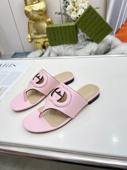 Gucci flip flops - Image 7