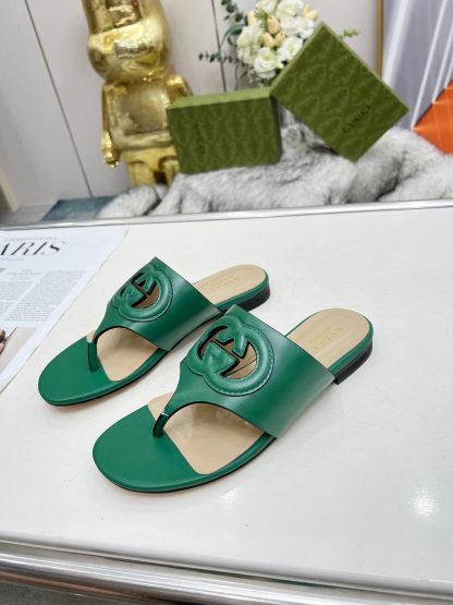 Gucci flip flops - Image 6