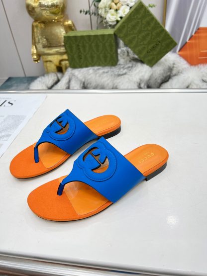 Gucci flip flops - Image 6