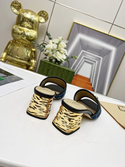Gucci classic buckle slippers - Image 6