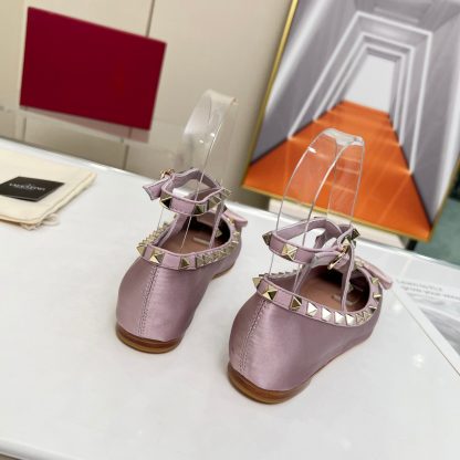 VALENTINO Elegant Minimalist Studded Flat Shoes Casual Shoes - Image 6