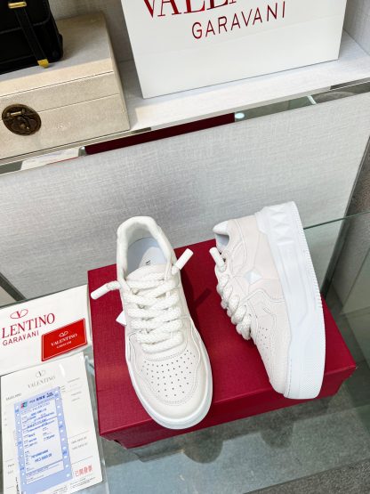 VALENTINO stylish couple thick strap shoes casual shoes - Image 6