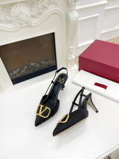 VALENTINO simple temperament high heels - Image 6