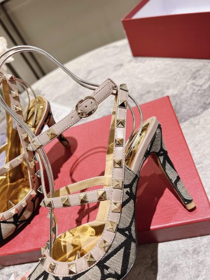 VALENTINO Gold Studded High Fashion High Heels - Image 6