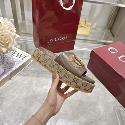 Gucci women's platform sandals - Image 6