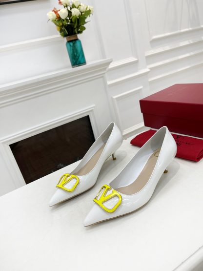 VALENTINO Exquisite bronze buckle fashionable high heels - Image 5