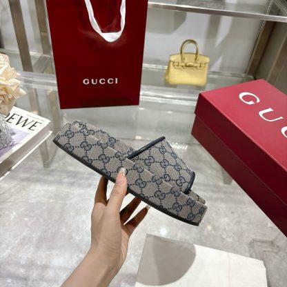 Gucci Women's New GG Platform Slide Sandals - Image 5