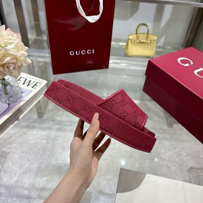 Gucci Women's New GG Platform Slide Sandals - Image 6