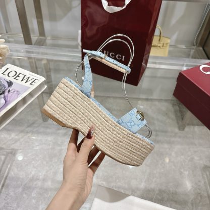 Gucci Women's Horsebit Flat Mid-Heel Platform Sandals - Image 6