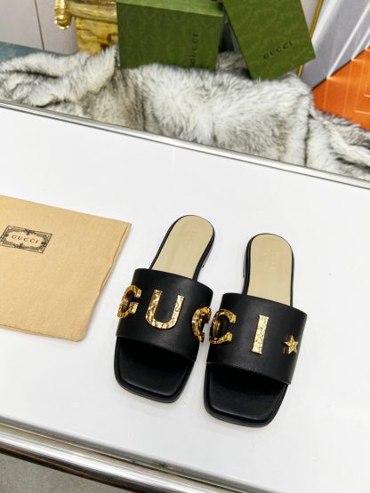Gucci women's flat slippers - Image 6
