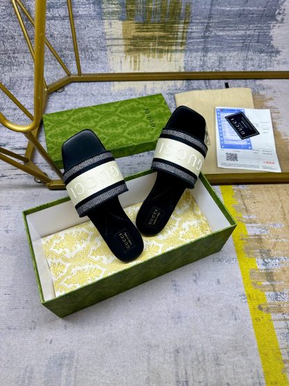 Gucci's latest hot-selling slippers