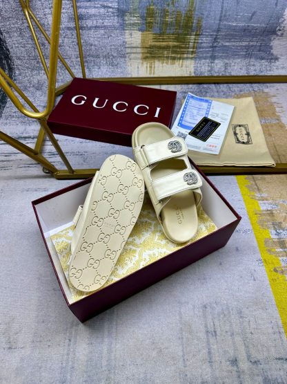 Gucci's latest hot-selling slippers - Image 6