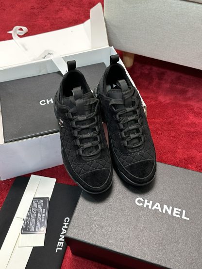 Chanel classic pure black all-match casual sneakers for men and women - Image 6