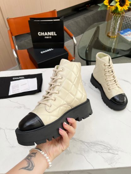 Chanel's new autumn and winter apricot-colored electric show diamond-shaped boots - Image 5