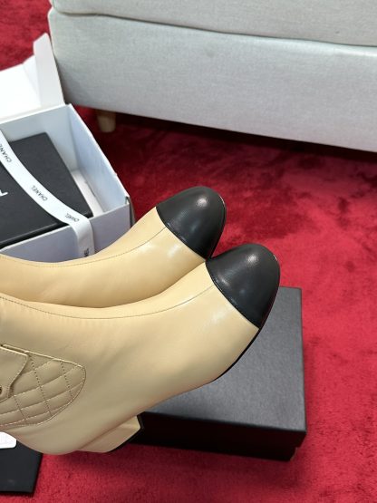 Chanel's new simple, stylish and versatile comfortable apricot short boots with a heel height of 5cm - Image 6