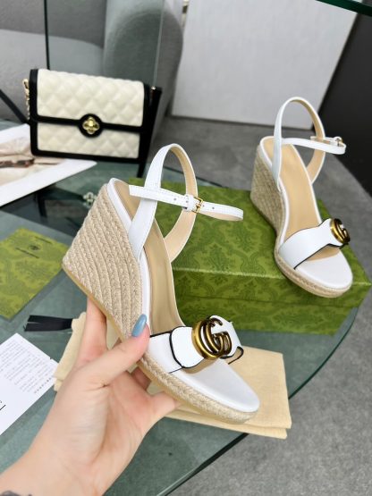 Gucci Straw Platform Sandals - Image 6