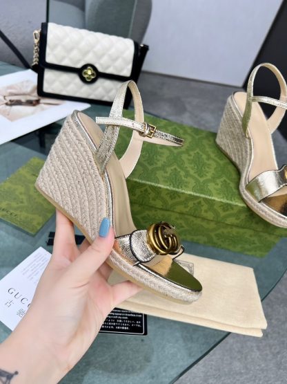 Gucci Straw Platform Sandals - Image 6